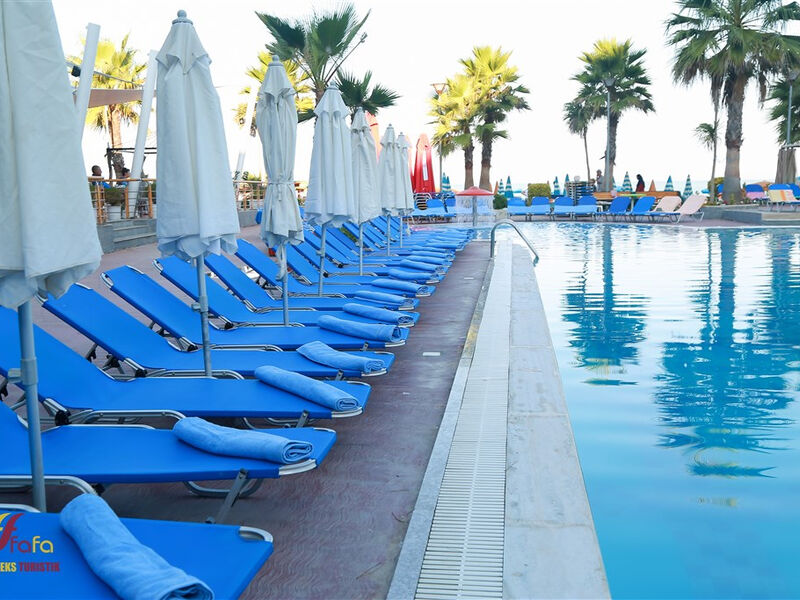 Fafa Resort