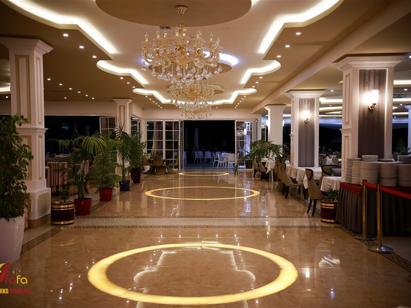 Fafa Resort
