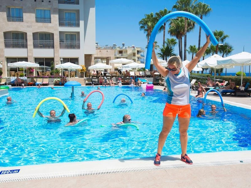 Fame Residence Kemer - rodinný pokoj
