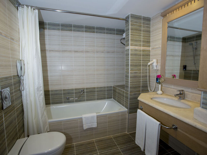 Fame Residence Lara & Spa