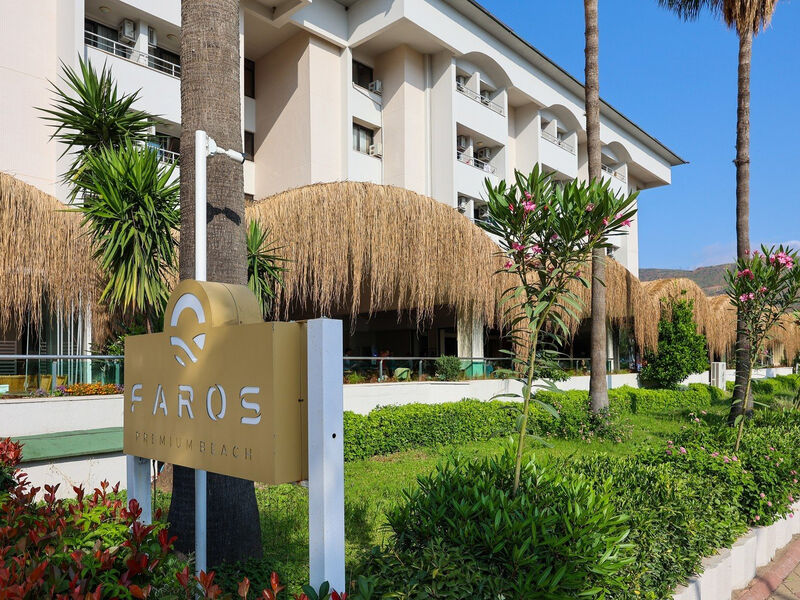 Faros Premium Beach