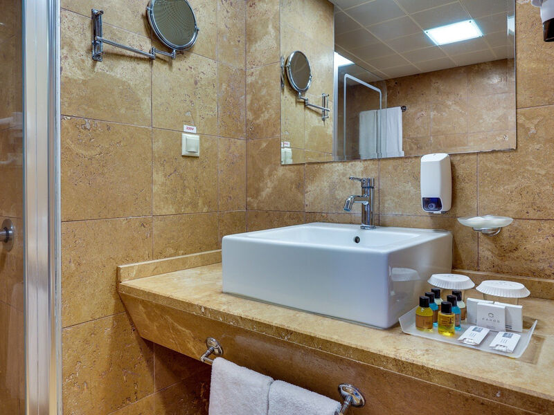 Faros Premium Beach