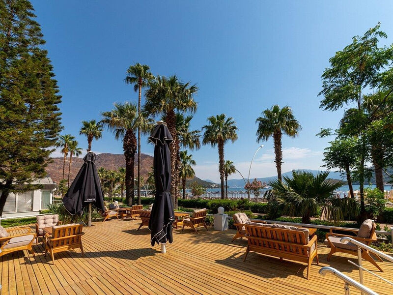 Faros Premium Beach