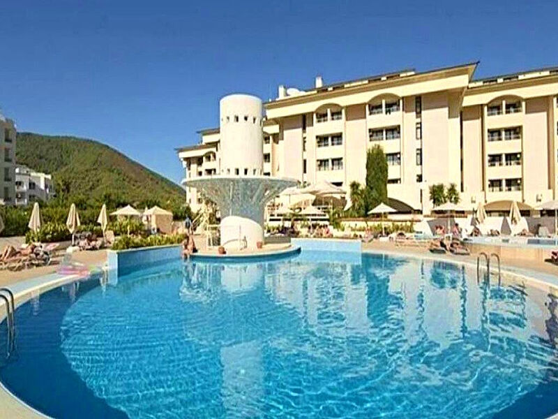 Faros Premium Beach
