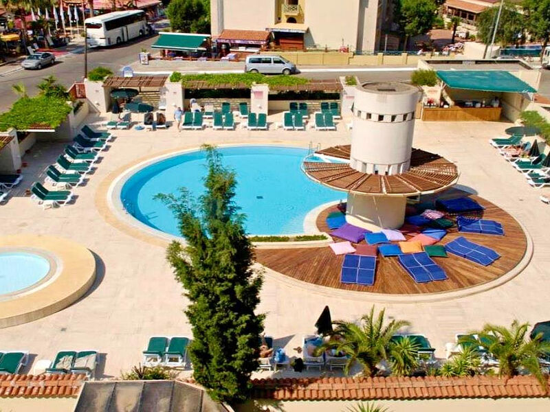 Faros Premium Beach