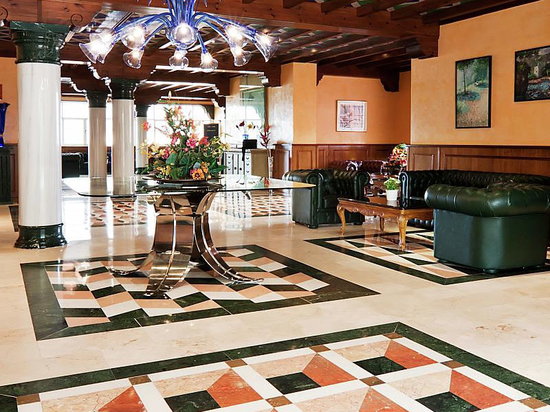 Fenix Torremolinos