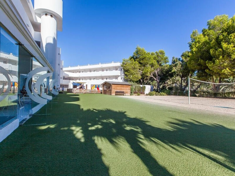 Fergus Style Cala Blanca Suites