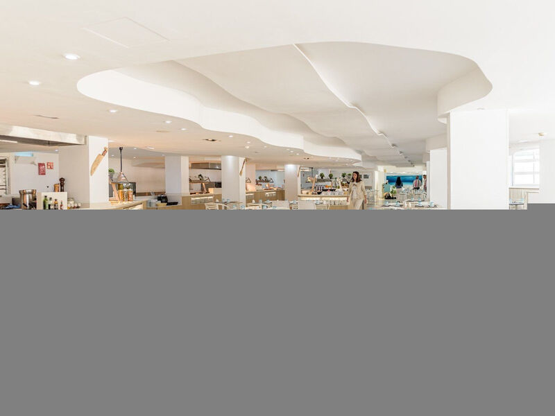 Fergus Style Cala Blanca Suites