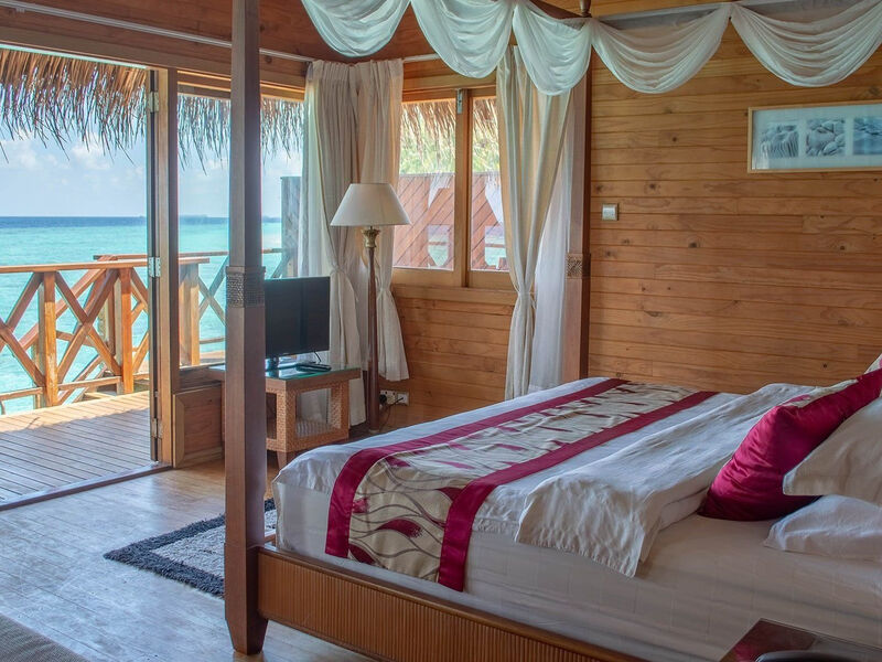 Fihalhohi Island Resort