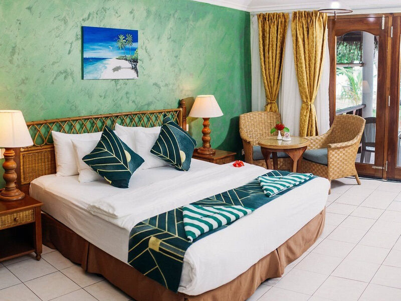 Fihalhohi Island Resort