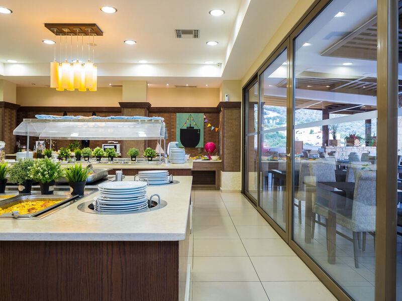 Filion Suites Resort & Spa