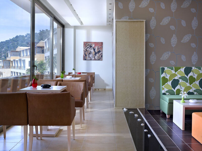 Filion Suites Resort & Spa