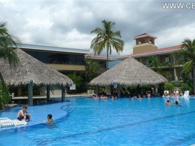 Flamingo Beach