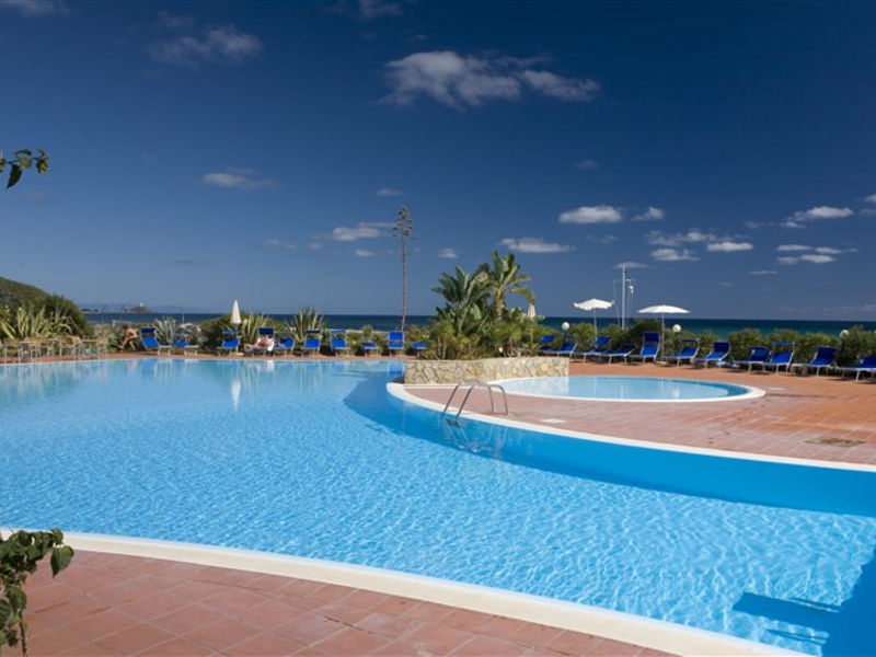Flamingo Resort