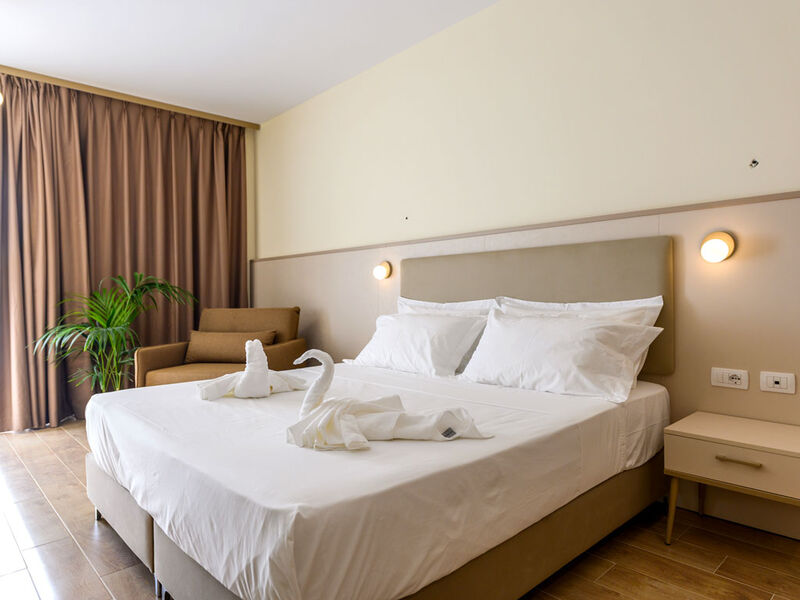 Fllad Resort