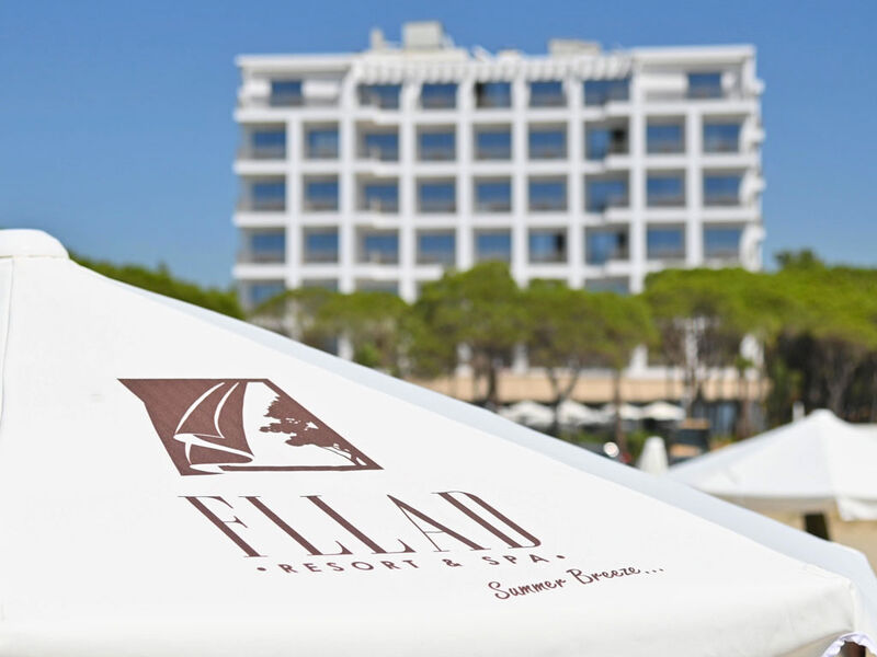 Fllad Resort