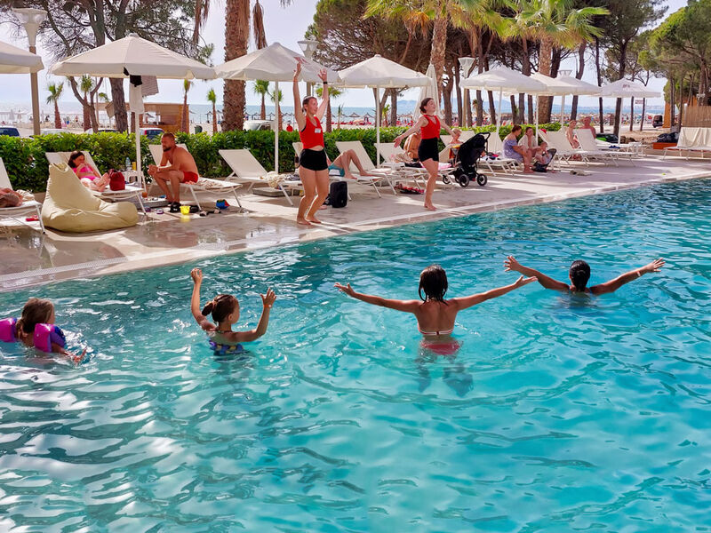 Fllad Resort