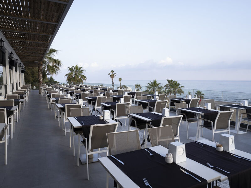 Flora Garden Beach Side