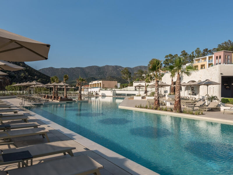 Fodele Beach Resort