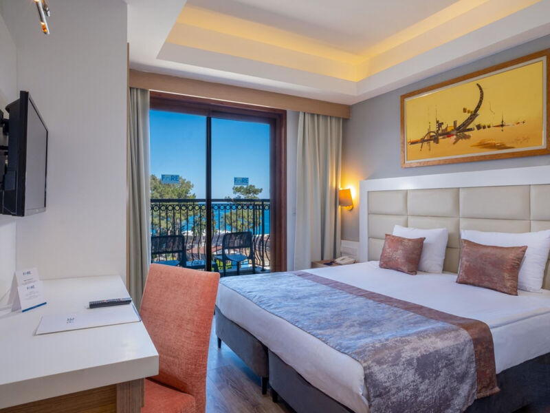 Fore Resort & Spa