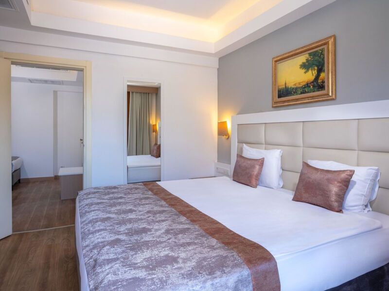 Fore Resort & Spa