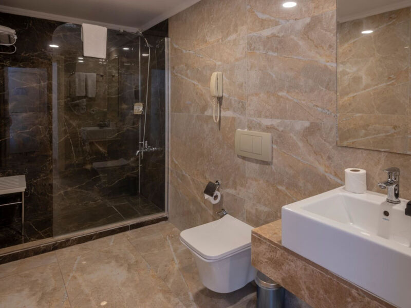 Fore Resort & Spa