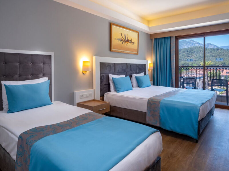 Fore Resort & Spa