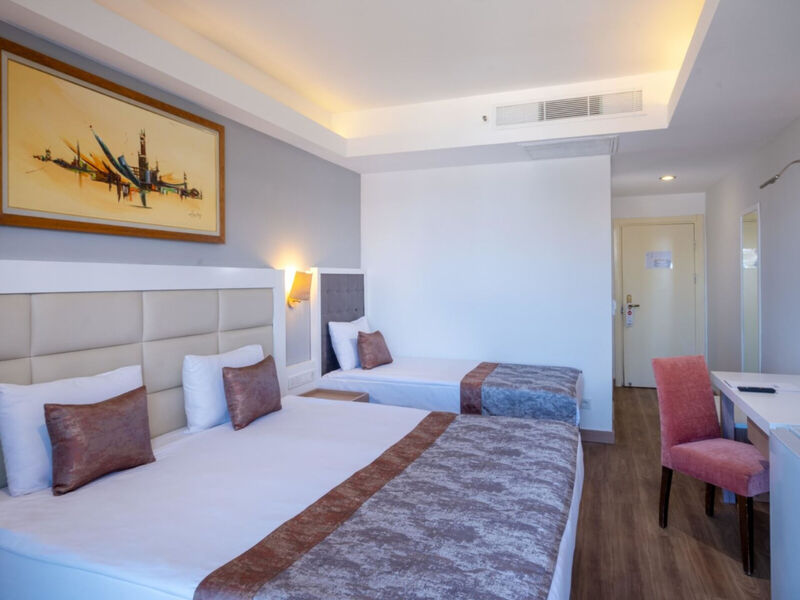 Fore Resort & Spa