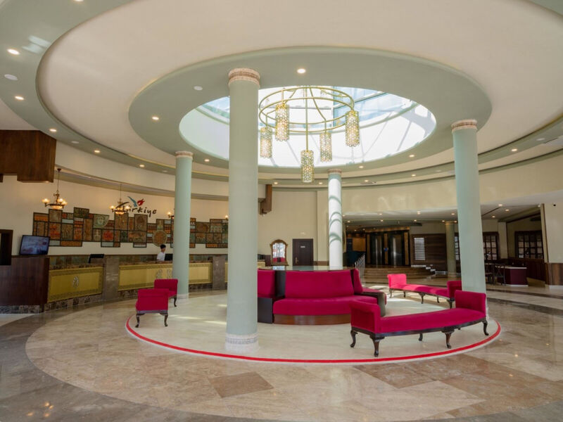 Fore Resort & Spa