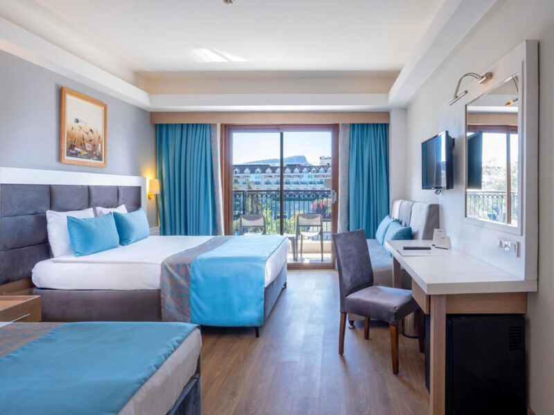 Fore Resort & Spa