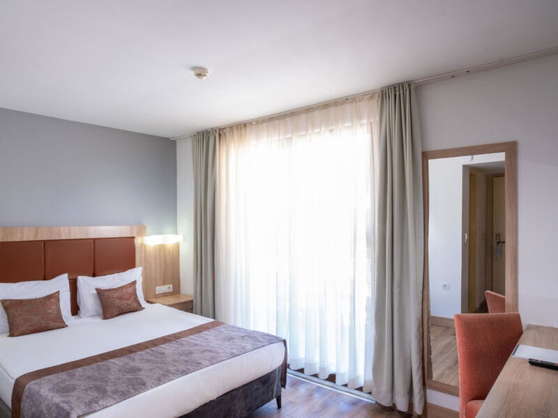 Fore Resort & Spa