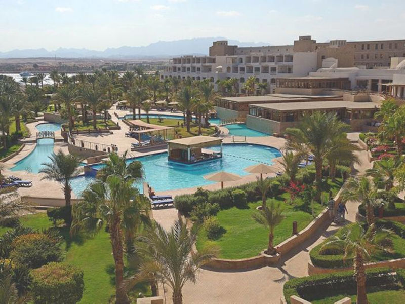 Fort Arabesque Resort & Villas