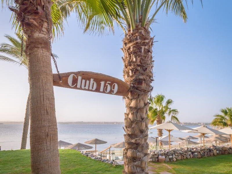 Fort Arabesque Resort Spa And Villas