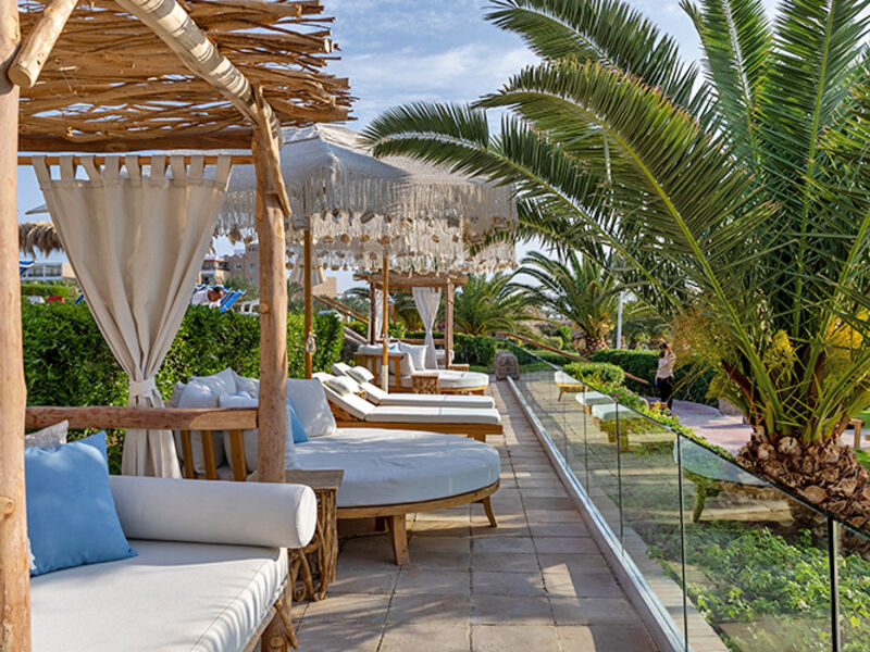 Fort Arabesque Resort