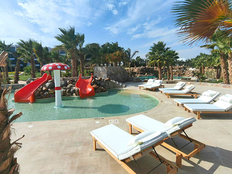 Fort Arabesque Resort
