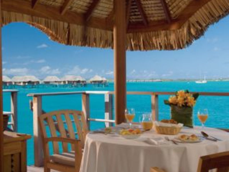 Four Seasons Bora Bora Resort