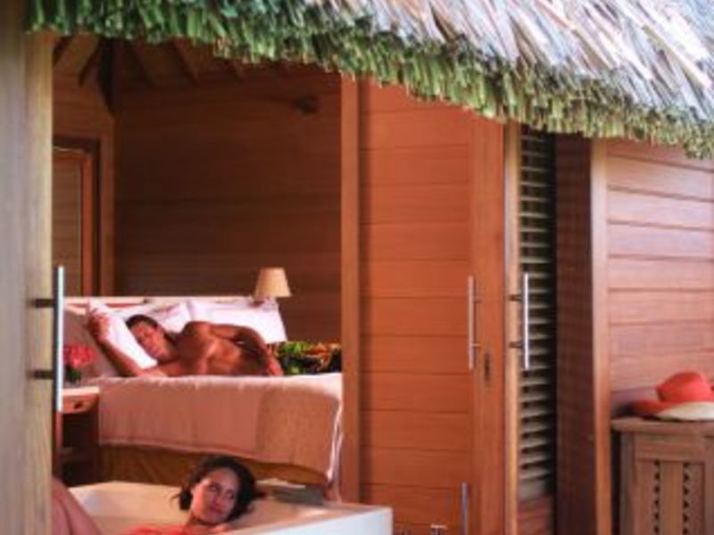 Four Seasons Bora Bora Resort