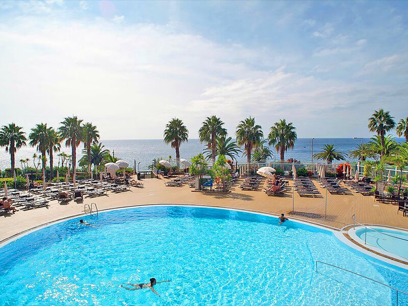 Hotel Four Views Oasis