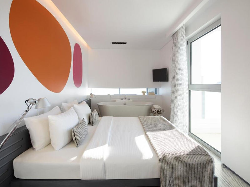 Fresh Hotel Athens