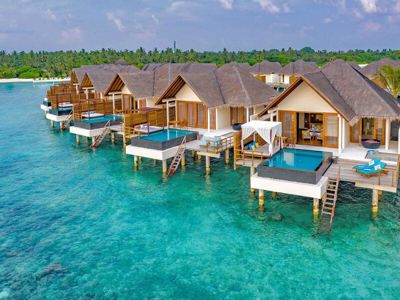 Furaveri Island Resort & Spa