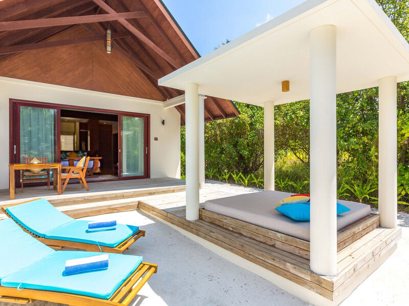 Furaveri Island Resort & Spa