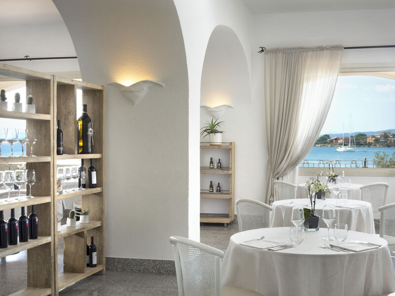 Gabbiano Azzurro Hotel & Suites