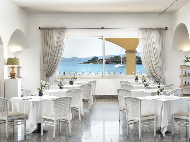 Gabbiano Azzurro Hotel & Suites