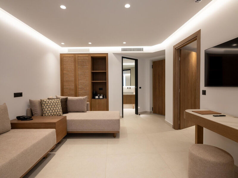 Galaxy Suites Boutique Resort