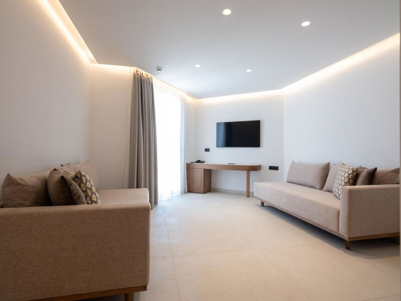 Galaxy Suites Boutique Resort