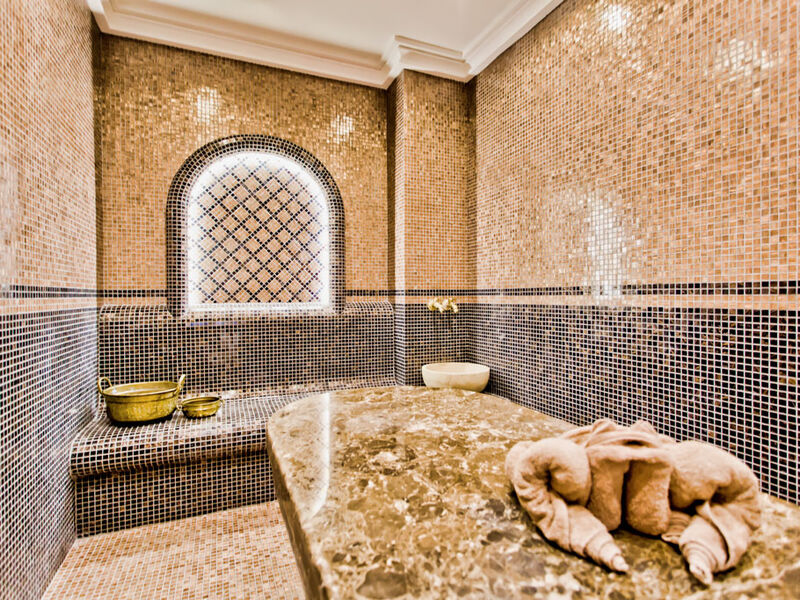 Galeon Residence & Spa