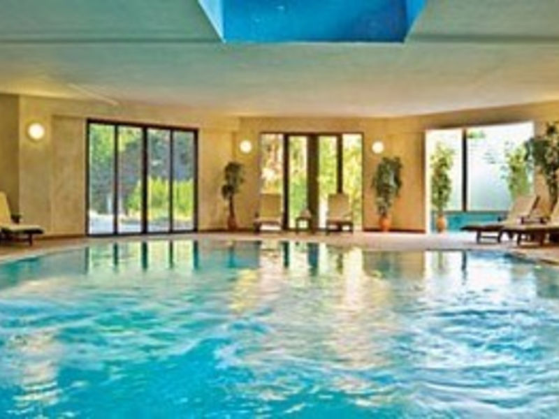 Gelina Village And Resort