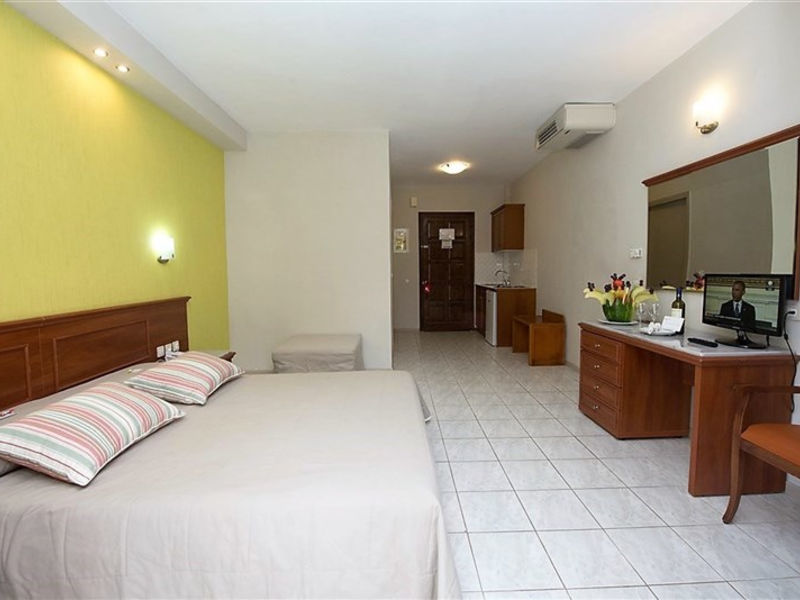 Gelina Village And Resort