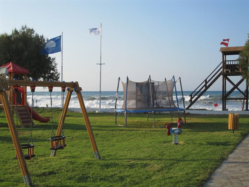 Geraniotis Beach