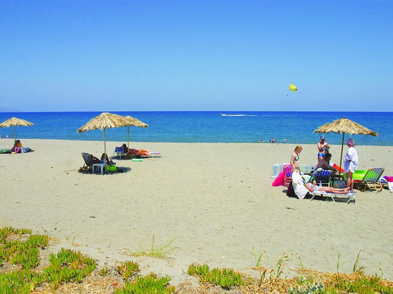 Geraniotis Beach